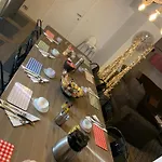 House Noyer בית נופש