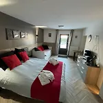 House Noyer דורבורי