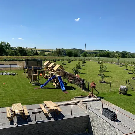 בית נופש House Noyer *