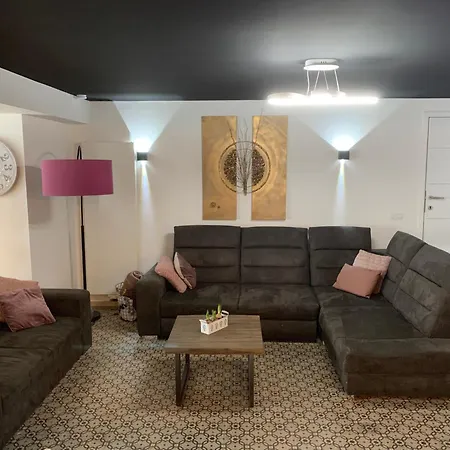 House Noyer * デュルビュイ