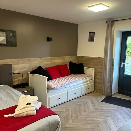 House Noyer 度假居 杜柏